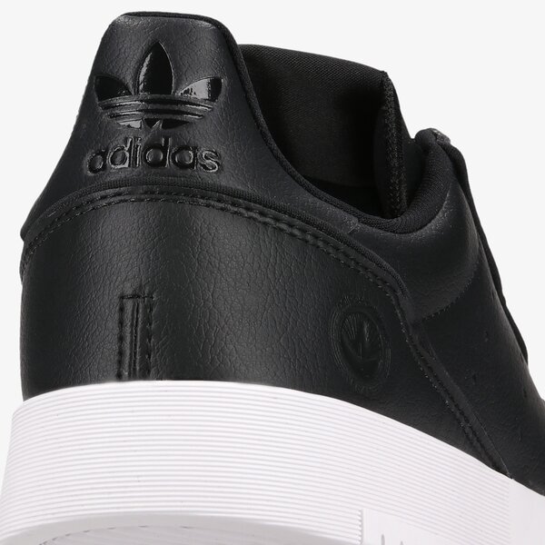 Мъжки маратонки ADIDAS SUPERCOURT VEGAN h05735 цвят бял