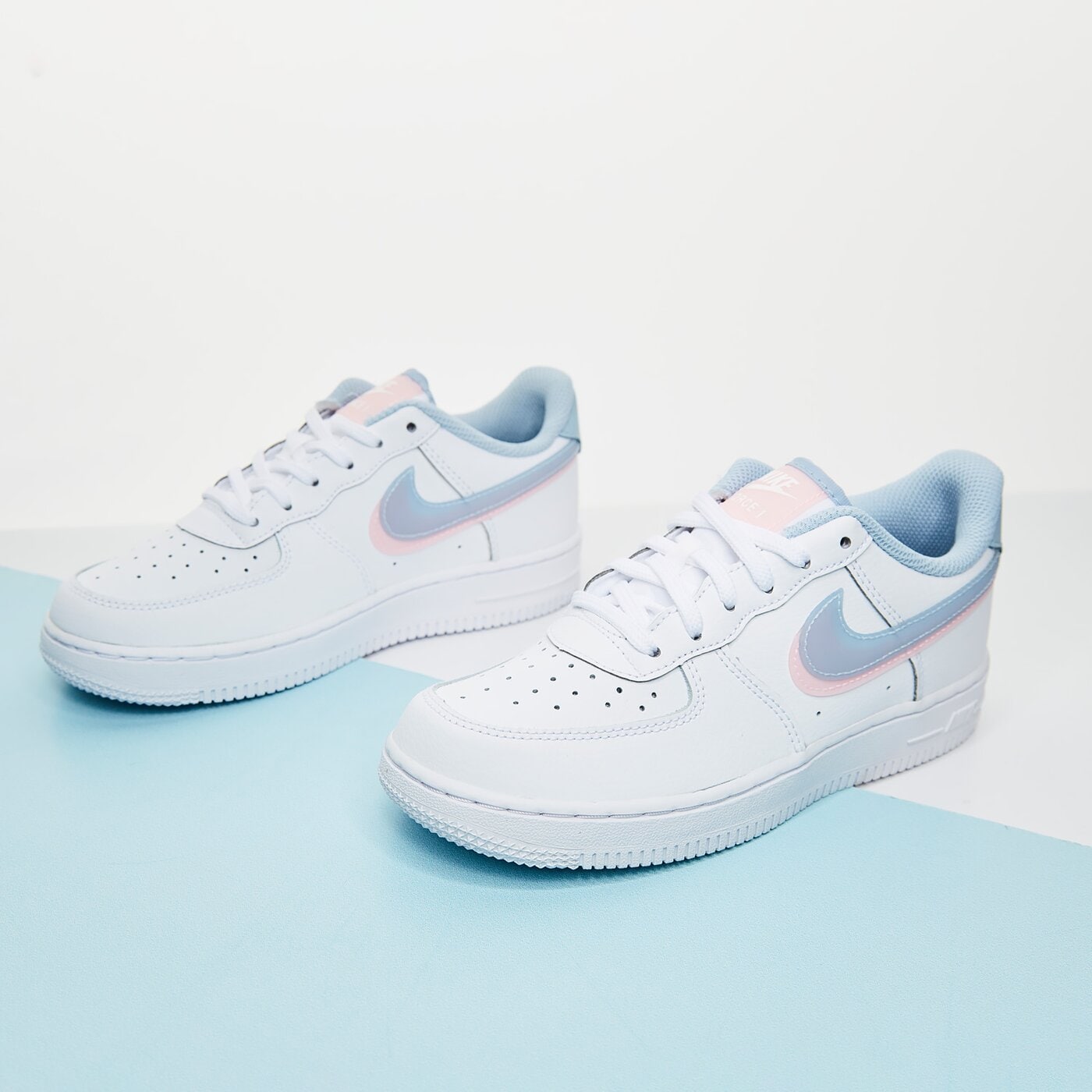 Детски маратонки NIKE FORCE 1 LV8 1 dd1856-100 цвят бял