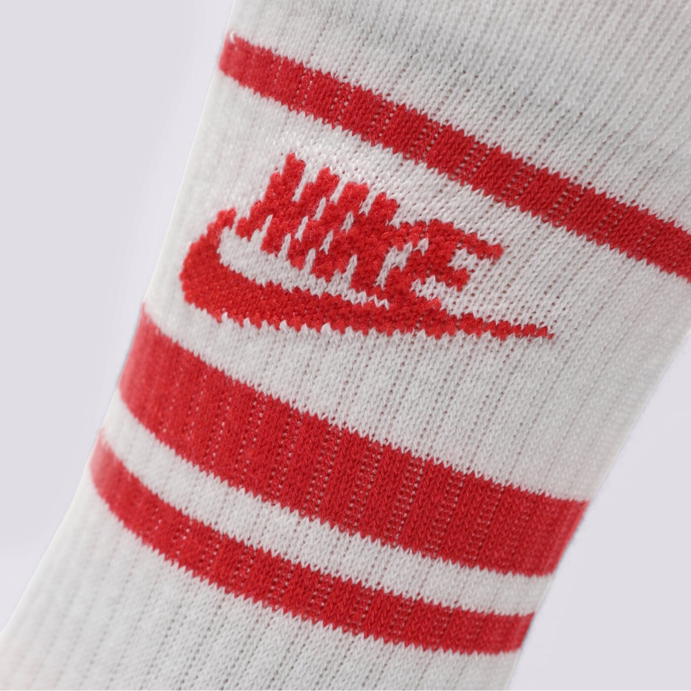 Дамски чорапи NIKE ESSENTIAL STRIPE SOCKS (3 PACKS)  dx5089-102 цвят бял