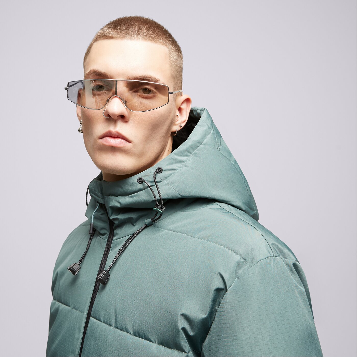 Мъжко зимно яке CONFRONT ЯКЕ ESSENTIAL JACKET GREEN cf323kum18002 цвят зелен