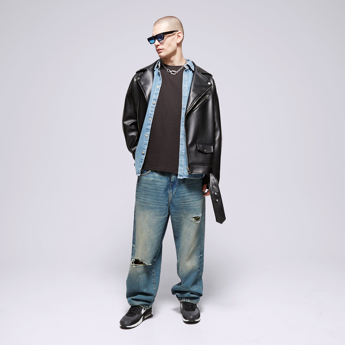 Мъжка тениска PUMA ТЕНИСКА BETTER CLASSICS OVERSIZED TEE 67918801 цвят черен