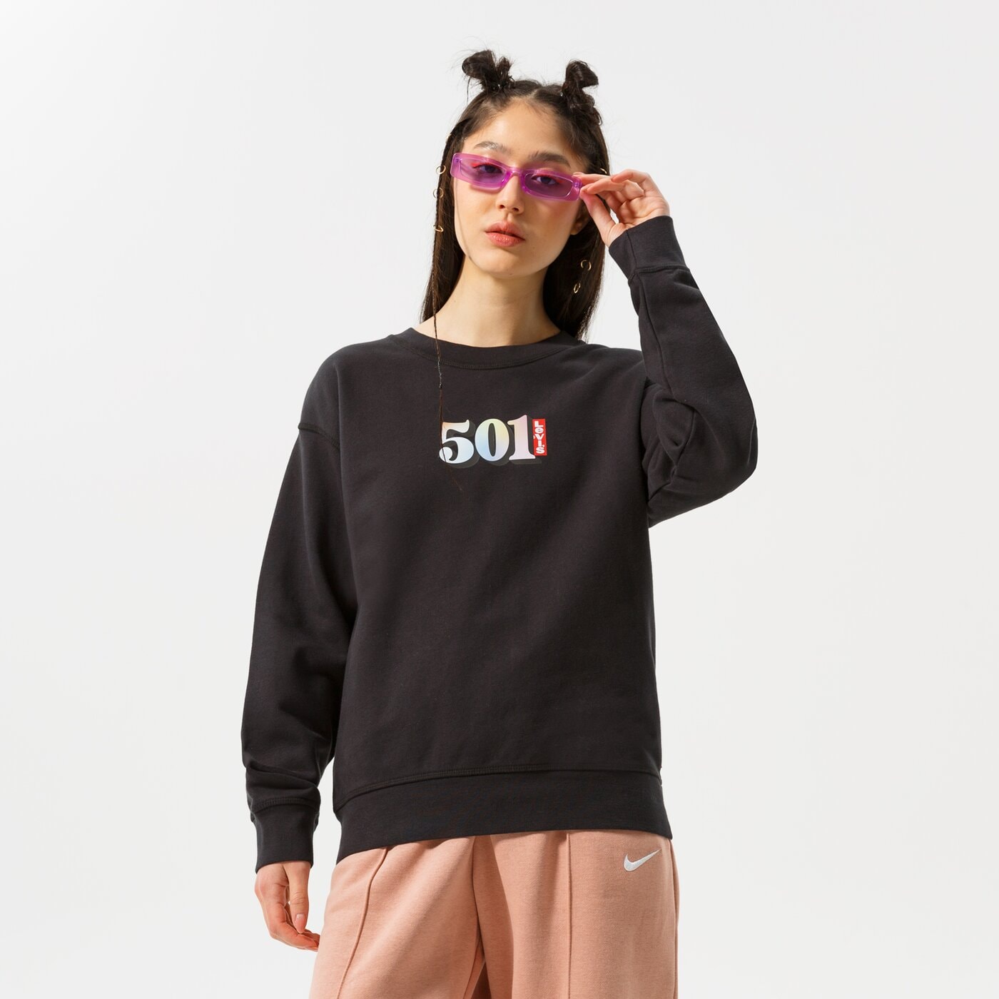 Дамски суичър LEVI'S СУИТЧЪР GRAPHIC STANDARD CREW 18686-0108 цвят черен