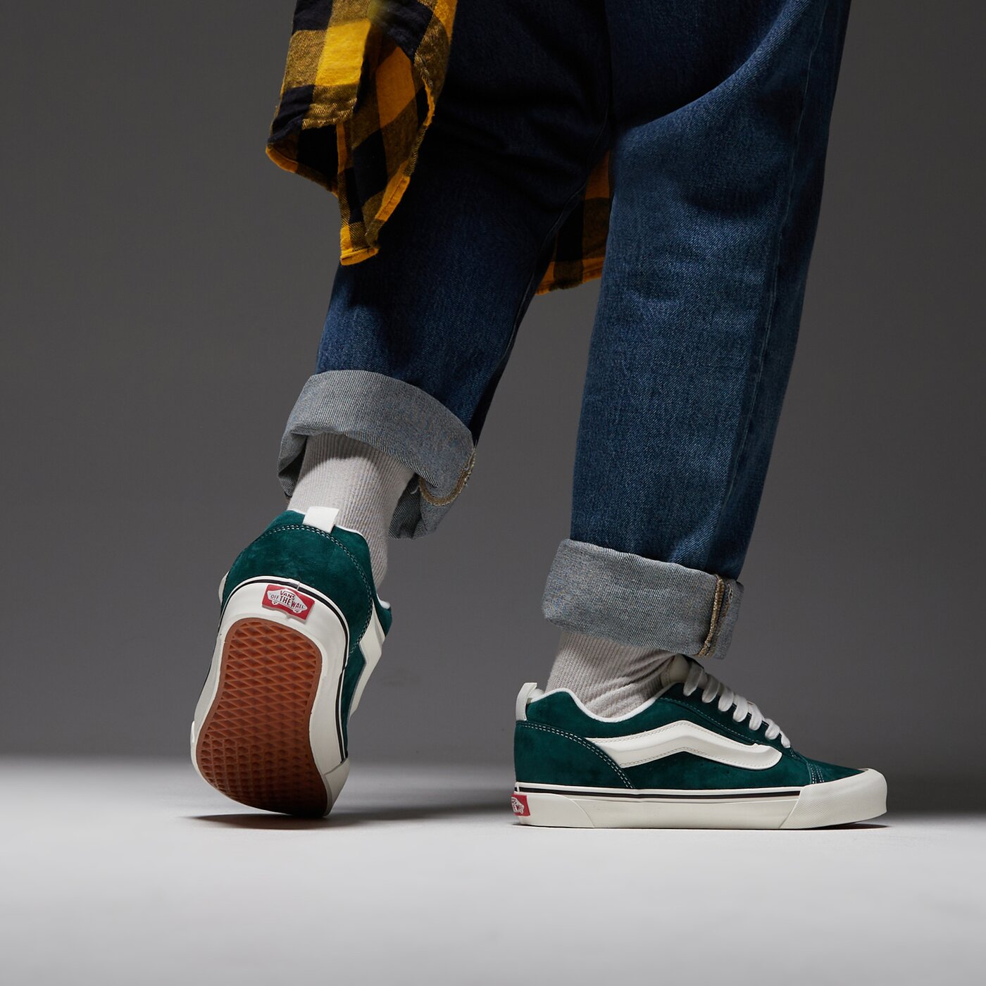 Мъжки маратонки VANS KNU SKOOL vn000cs0cx21 цвят зелен