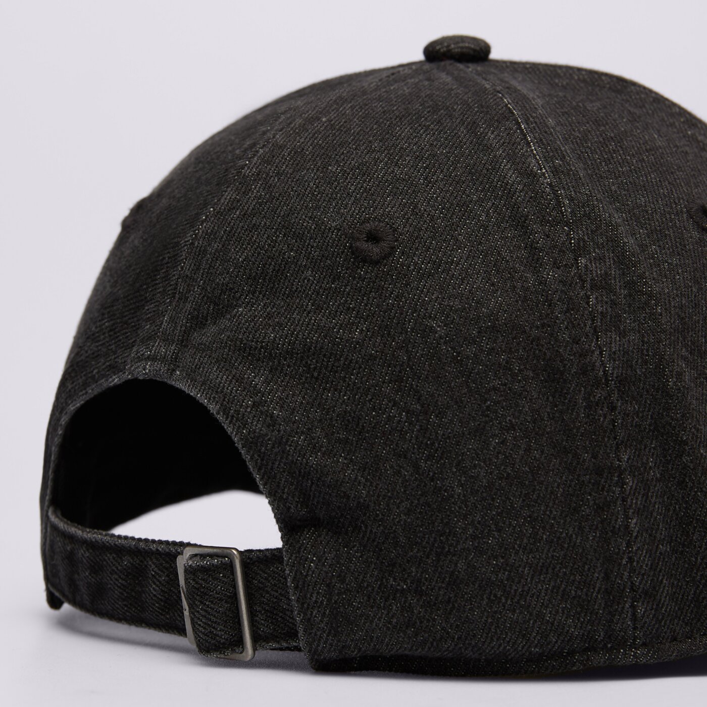 Дамска шапка с козирка NIKE ШАПКА U NK CLUB CAP U CB DENIM 24 L hf0383-010 цвят черен
