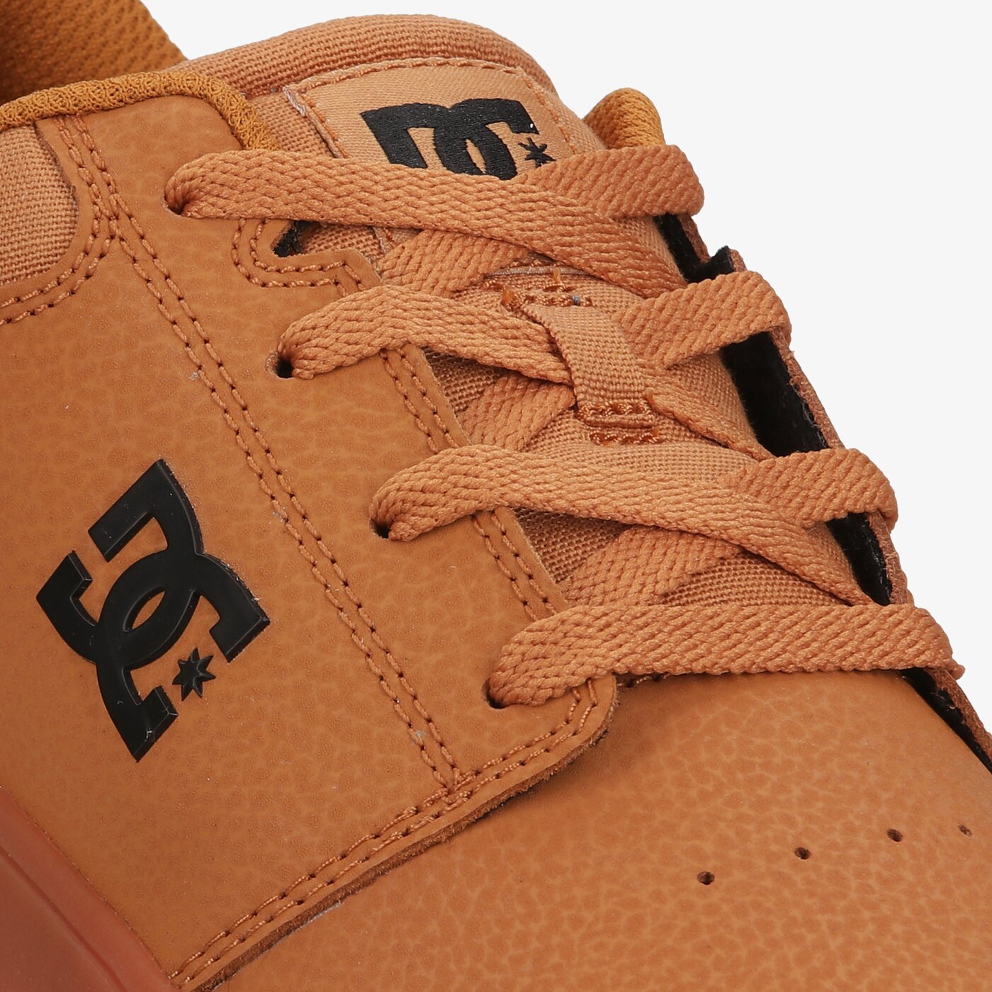 Мъжки маратонки DC CRISIS 2 adys100647we9 цвят кафяв