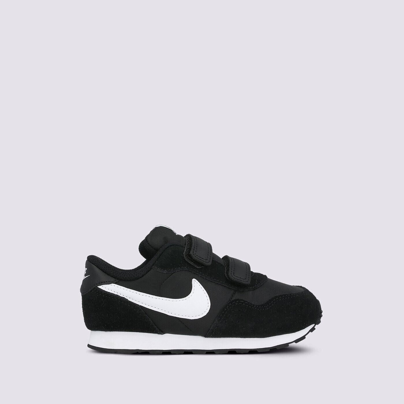 Детски маратонки NIKE MD VALIANT cn8560-002 цвят черен