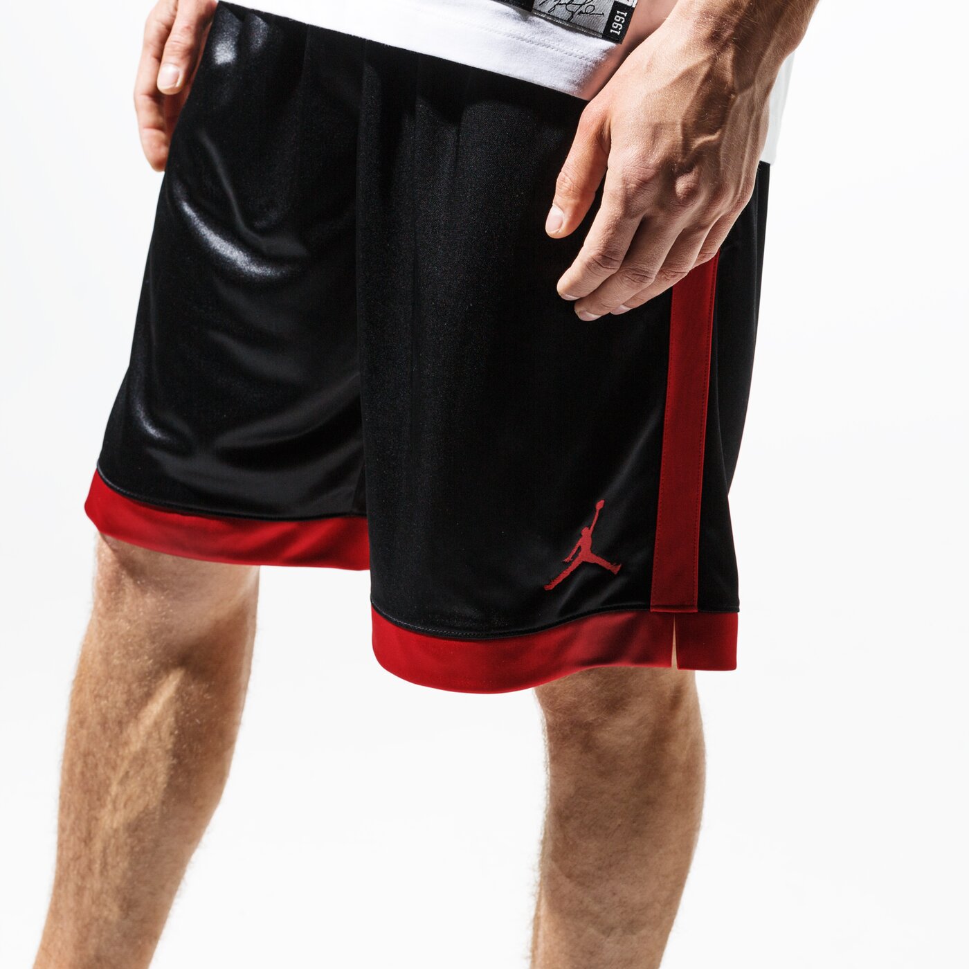 Мъжки къси панталони JORDAN ШОРТИ M J JUMPMAN SHIMMER SHORT aj1122-010 цвят черен