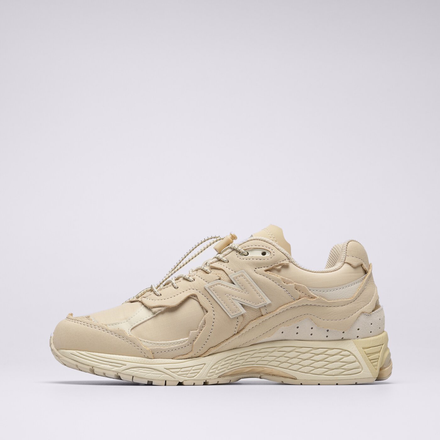 Мъжки маратонки NEW BALANCE 2002R  m2002rdq цвят бежов