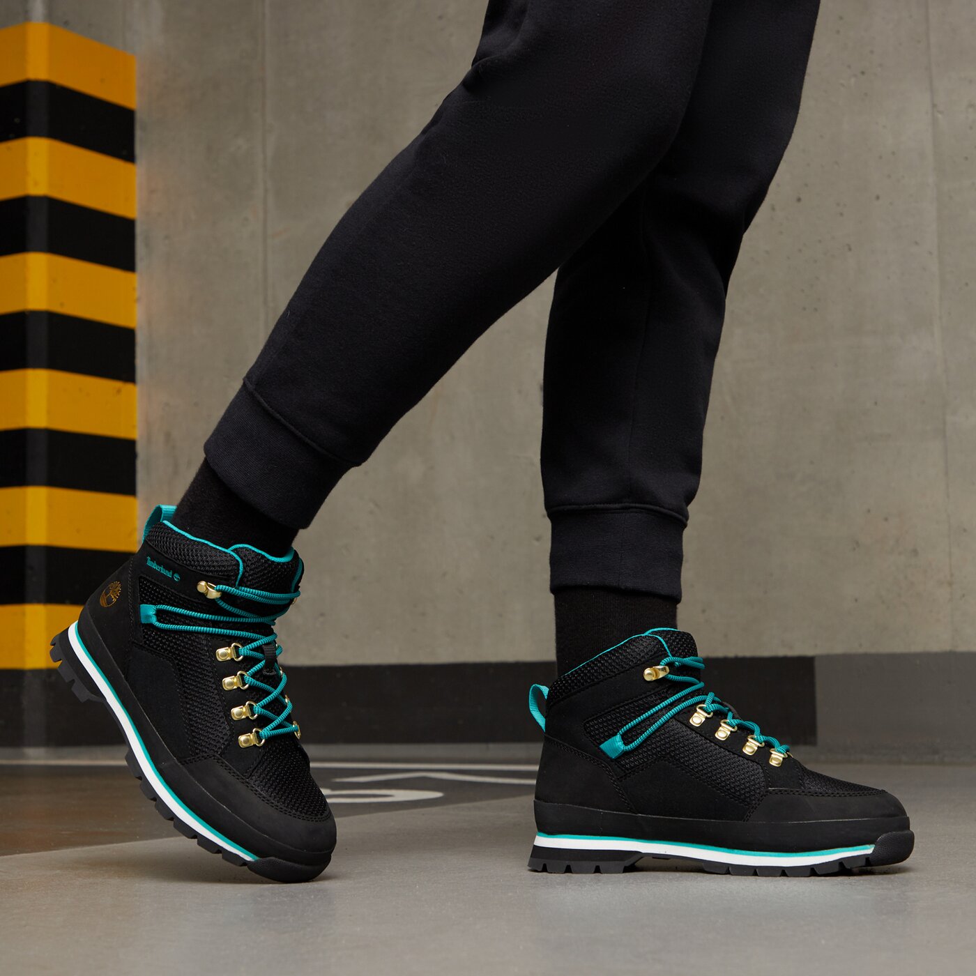 Дамски зимни обувки TIMBERLAND EURO HIKER   tb0a5qe80011 цвят черен