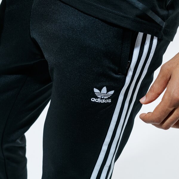 Мъжки панталони ADIDAS SUPERSTAR JOGGERS  gf0210 цвят черен