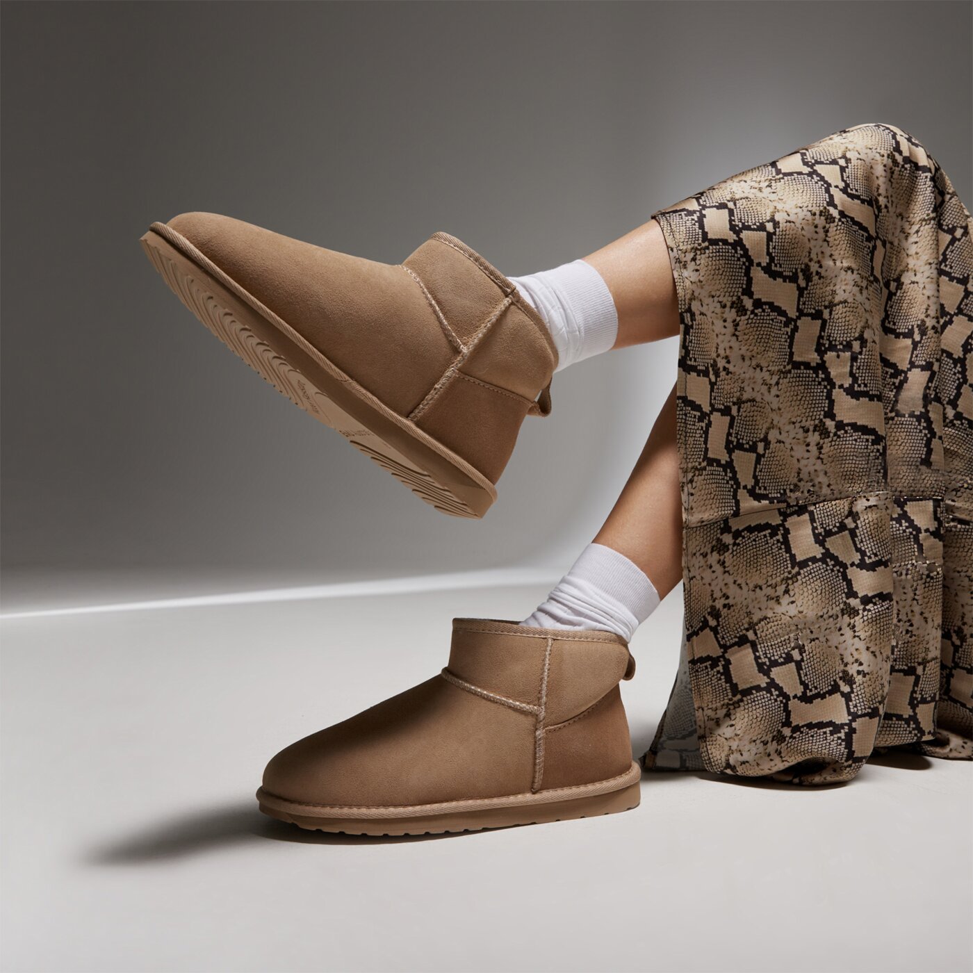 Дамски кежуал EMU AUSTRALIA STINGER MICRO w10937sand цвят кремав