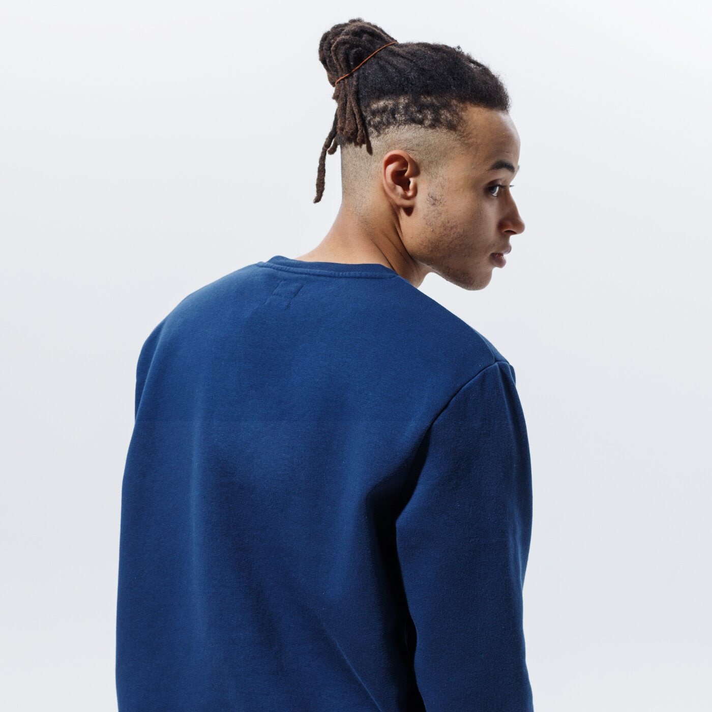 Мъжки суичър LEVI'S СУИТЧЪР T3 GRAPHIC CREW 38796-0029 цвят тъмносин