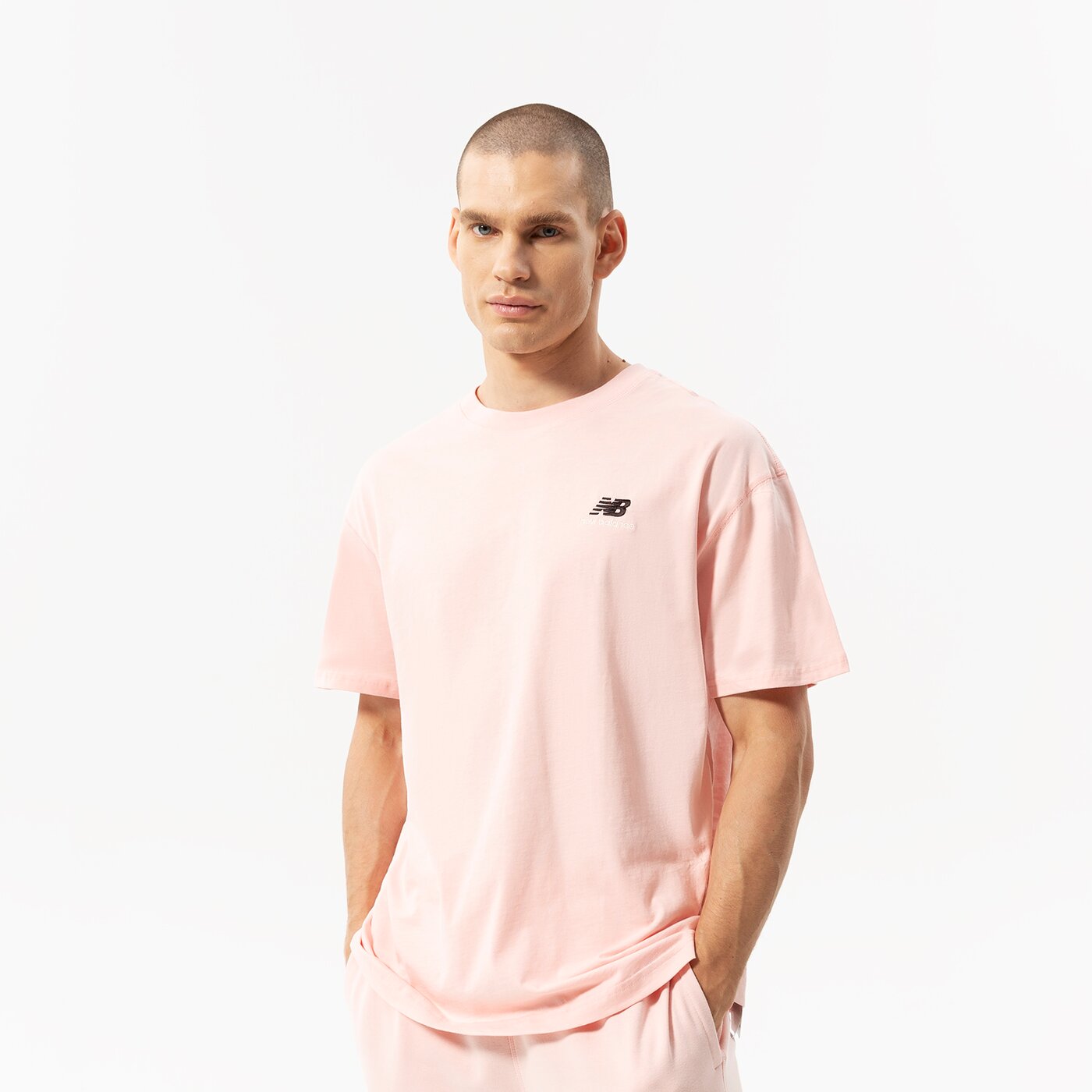 Мъжка тениска NEW BALANCE ТЕНИСКА NB ESSENTIALS UNI-SSENTIALS TEE ut21503pie цвят розов