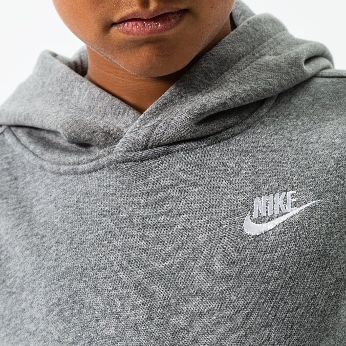 Детски суичър NIKE СУИТЧЪР С КАЧУЛКА NIKE SPORTSWEAR CLUB BOY bv3757-091 цвят сив