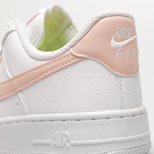 Дамски маратонки NIKE AIR FORCE 1 '07 NEXT NATURE  dn1430-106 цвят бял