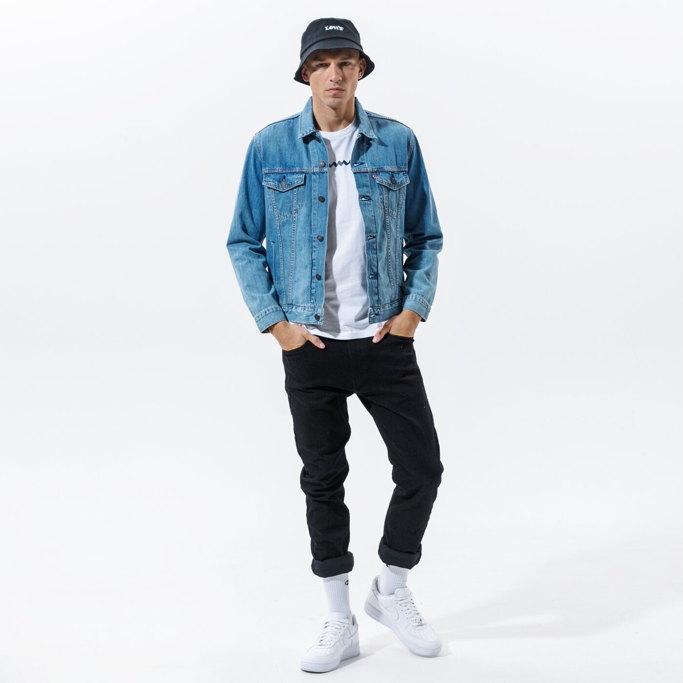 Мъжко преходно яке LEVI'S ЯКЕ THE TRUCKER JACKET 72334-0564 цвят син