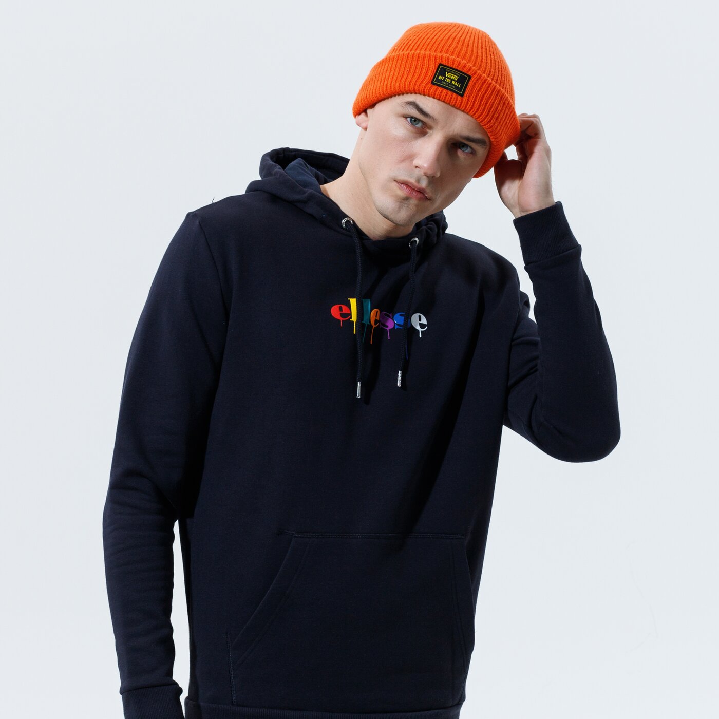 Мъжки суичър ELLESSE СУИТЧЪР С КАЧУЛКА BAZ OH HOODY BLK shi12362011 цвят черен