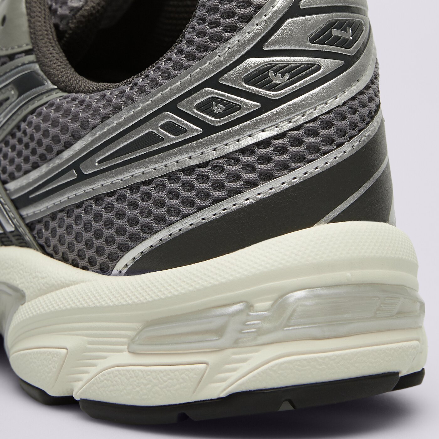 Мъжки маратонки ASICS GEL-1130 1201a256-026 цвят сив