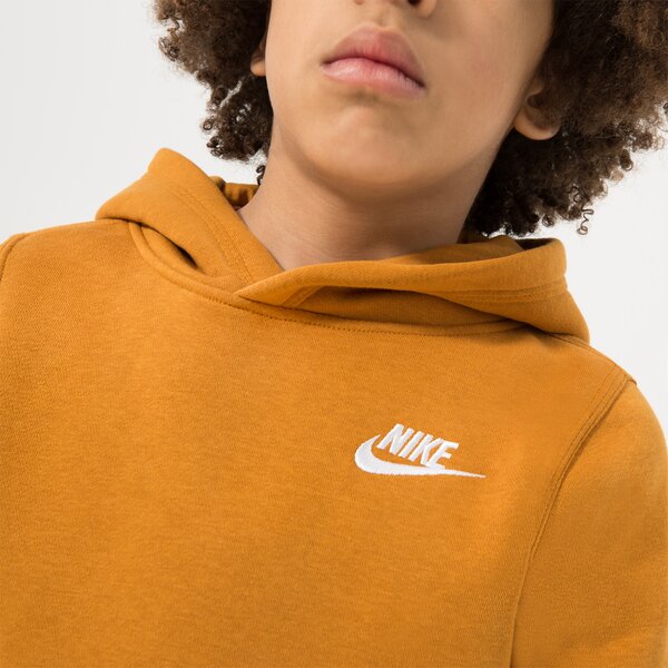Детски суичър NIKE СУИТЧЪР SPORTSWEAR CLUB B BOY bv3757-754 цвят горчица