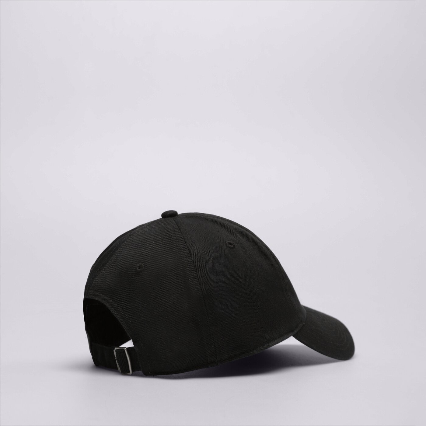 Дамска шапка с козирка NIKE ШАПКА U NK CLUB U CB FUT WSH L fb5368-011 цвят черен