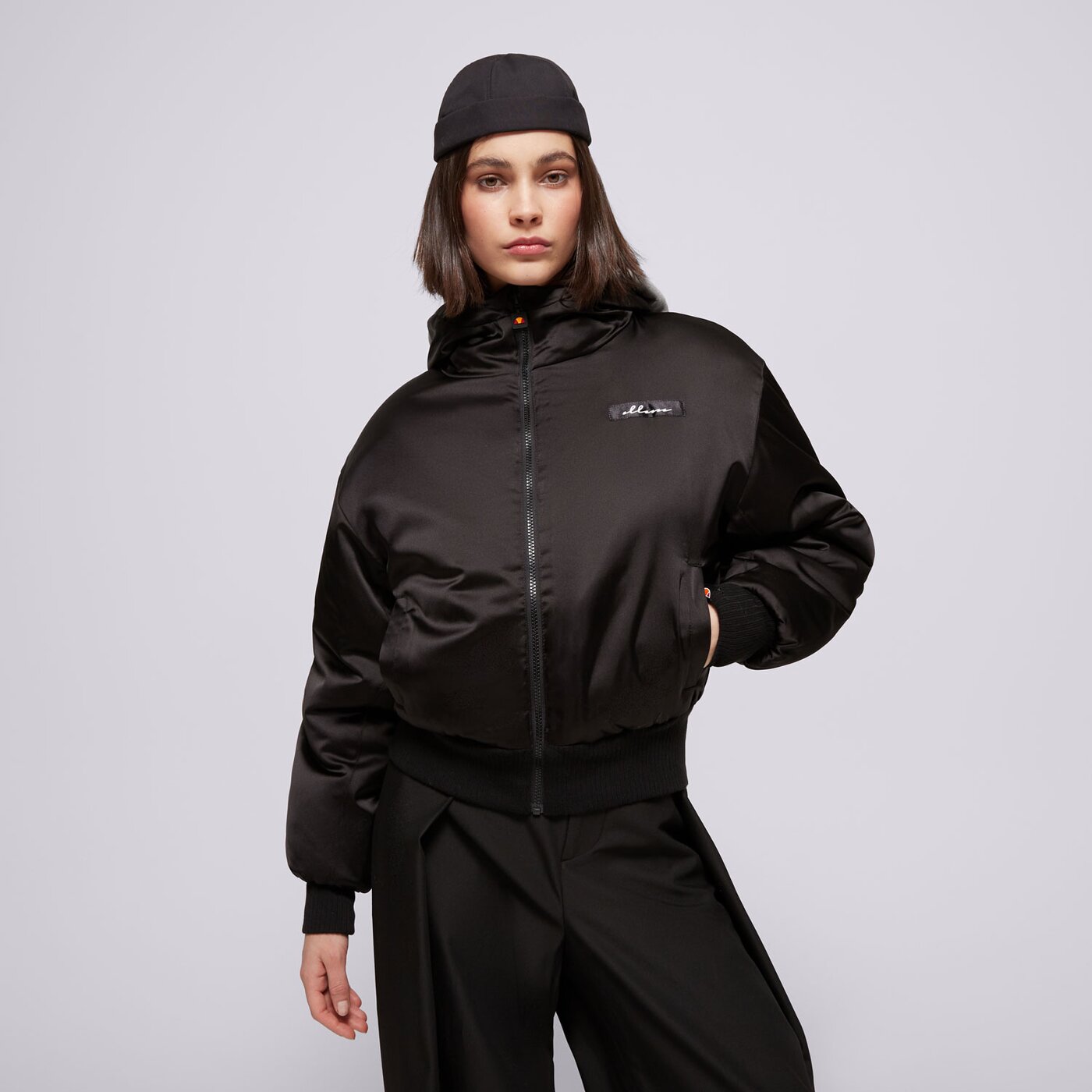 Дамско зимно яке ELLESSE ЯКЕ JOANARA PADDED JACKET BLK sgp15961011 цвят черен