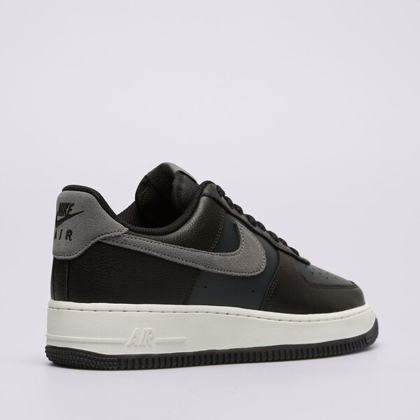 Мъжки маратонки NIKE AIR FORCE 1 '07 LV8 fj4170-004 цвят черен