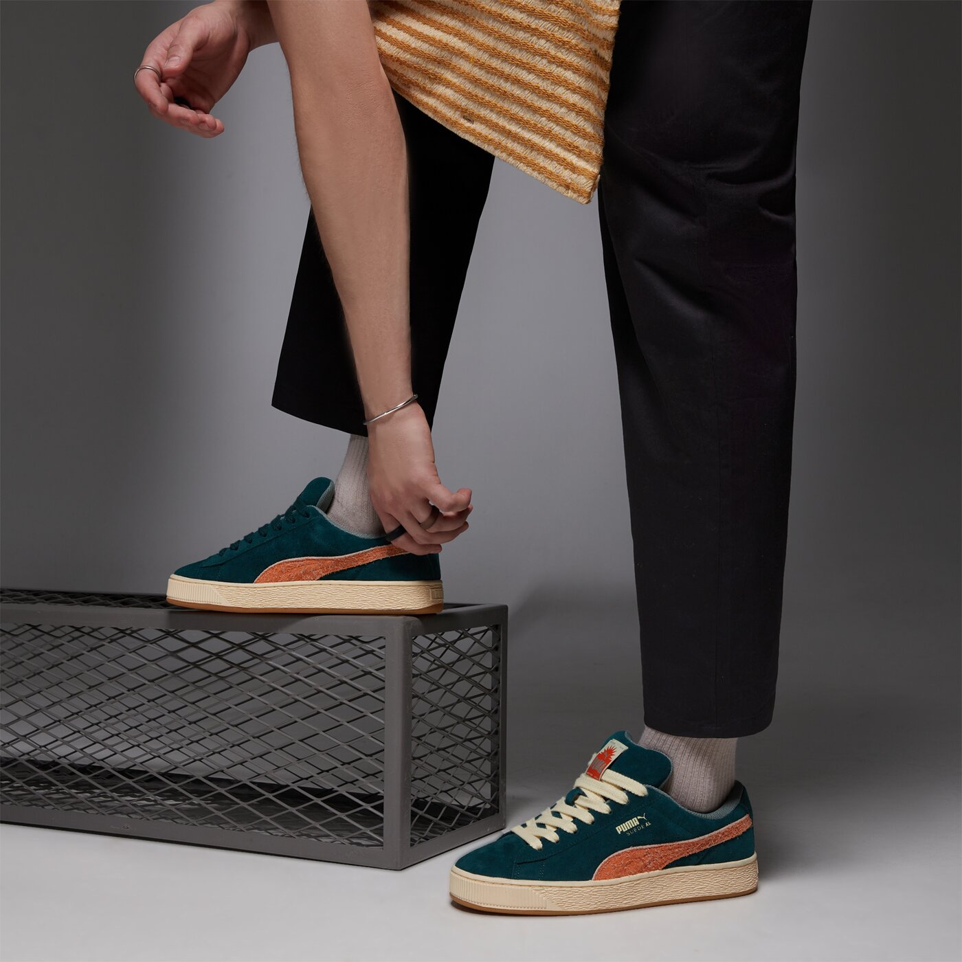 Мъжки маратонки PUMA SUEDE XL  40224602 цвят син