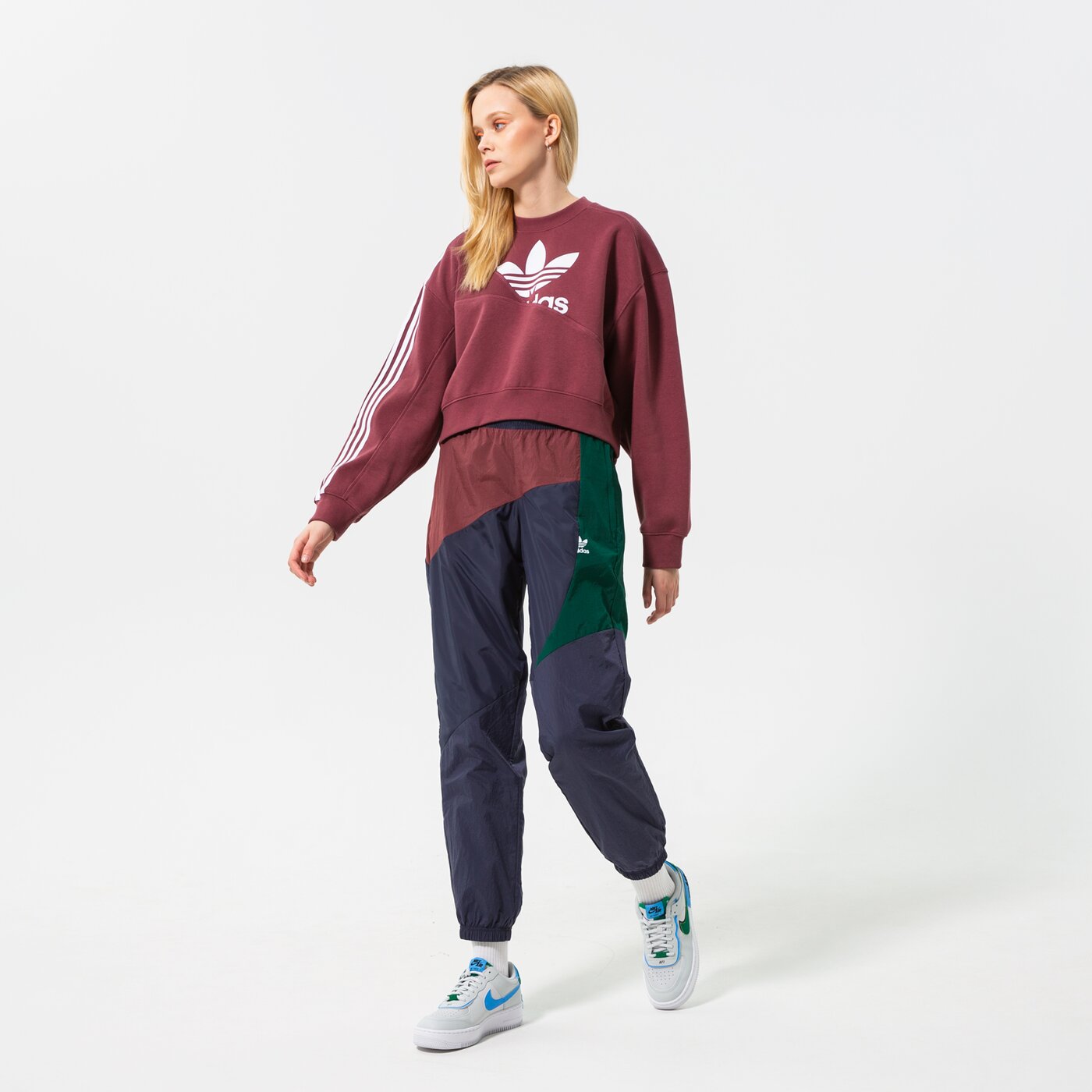 Дамски суичър ADIDAS СУИТЧЪР hc4620 цвят бордо