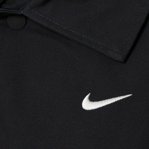 Дамско преходно яке NIKE ЯКЕ W NSW STREET WVN COACH JKT hv1968-010 цвят черен