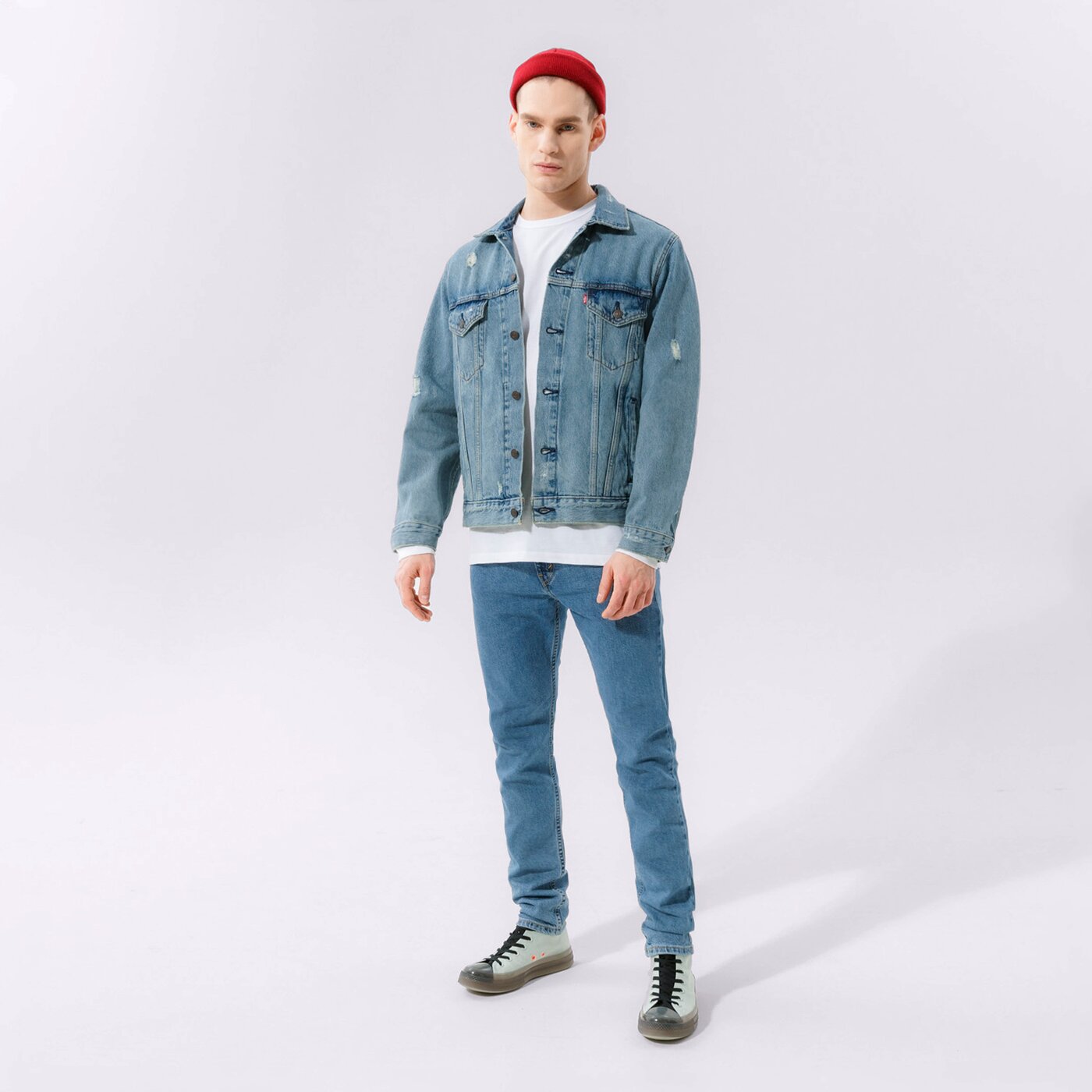 Мъжка тениска VANS ТЕНИСКА MN OFF THE WALL CLASSIC LS vn0a4turwht1 цвят бял