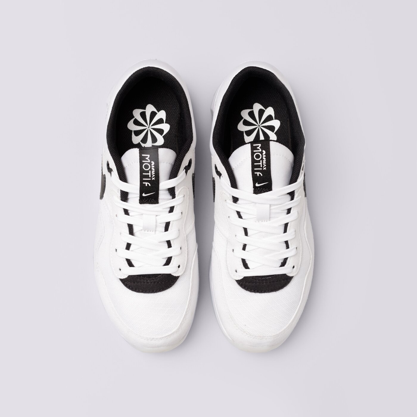 Детски маратонки NIKE AIR MAX MOTIF dh9388-100 цвят бял