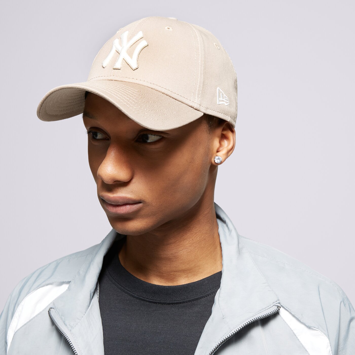 Дамска шапка с козирка NEW ERA ШАПКА LE 940 NYY NEW YORK YANKEES 60435207 цвят кафяв