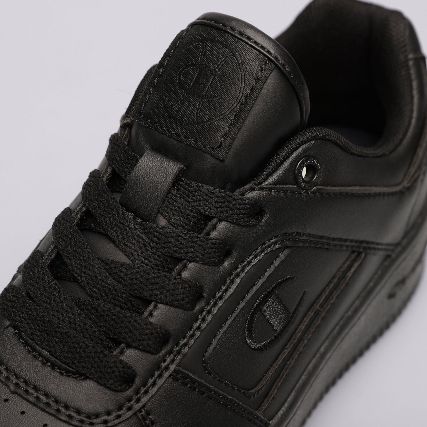 Дамски маратонки CHAMPION FOUL PLAY PLATFORM s11594-kk001 цвят черен