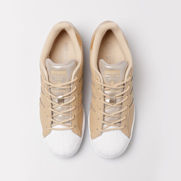 Дамски маратонки ADIDAS SUPERSTAR W  gx4361 цвят бежов