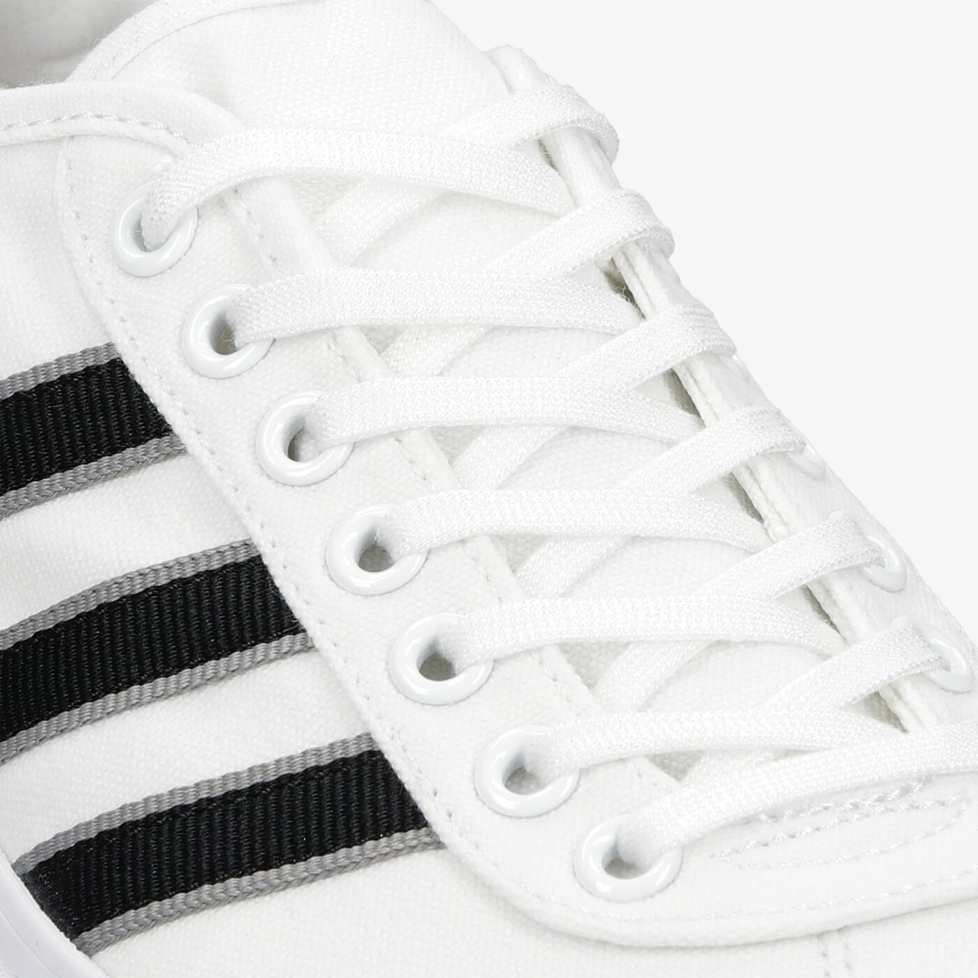 Мъжки маратонки ADIDAS DELPALA fy7467 цвят бял