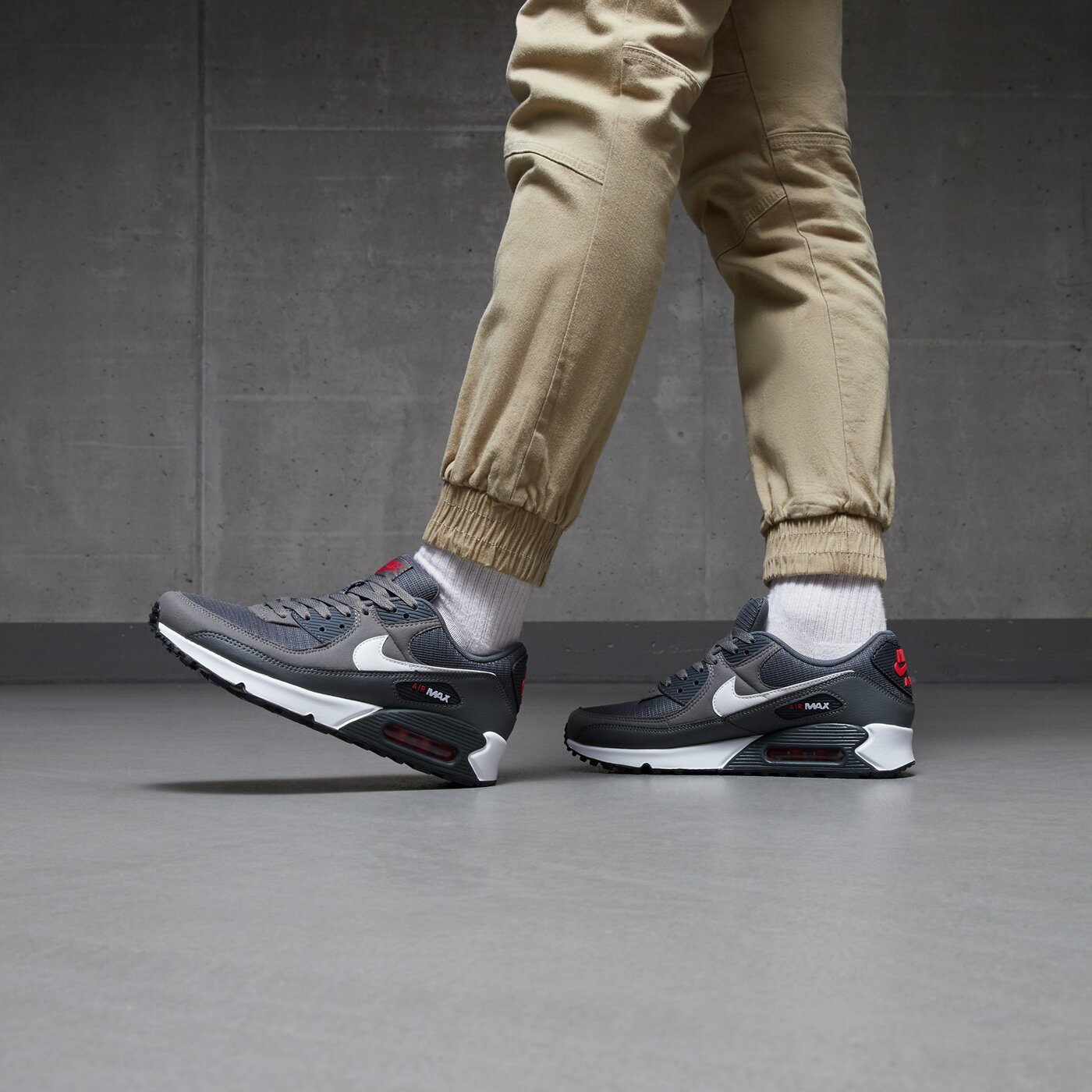 Мъжки маратонки NIKE AIR MAX 90  dr0145-003 цвят сив