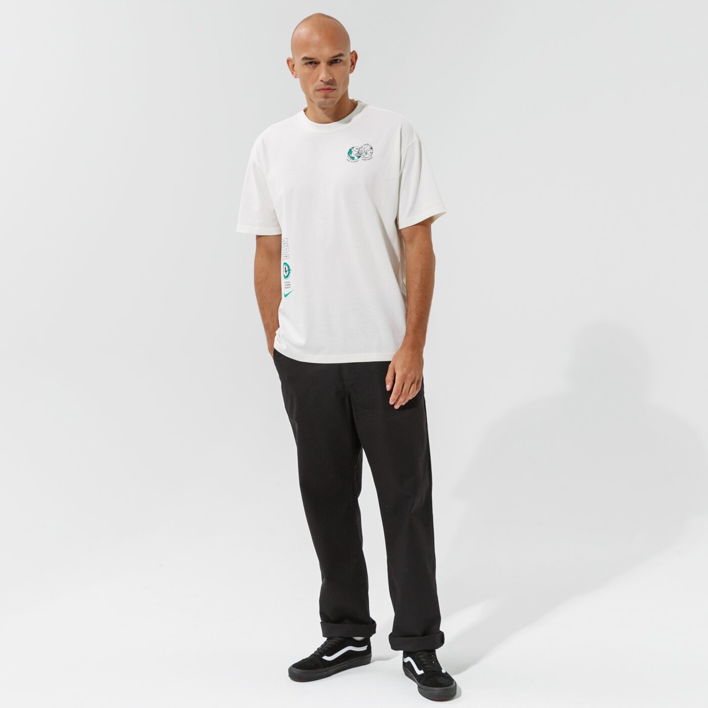 Мъжки панталони VANS ПАНТАЛОНИ AUTHENTIC CHINO LOOSE PANT vn0a5fjbblk1 цвят черен