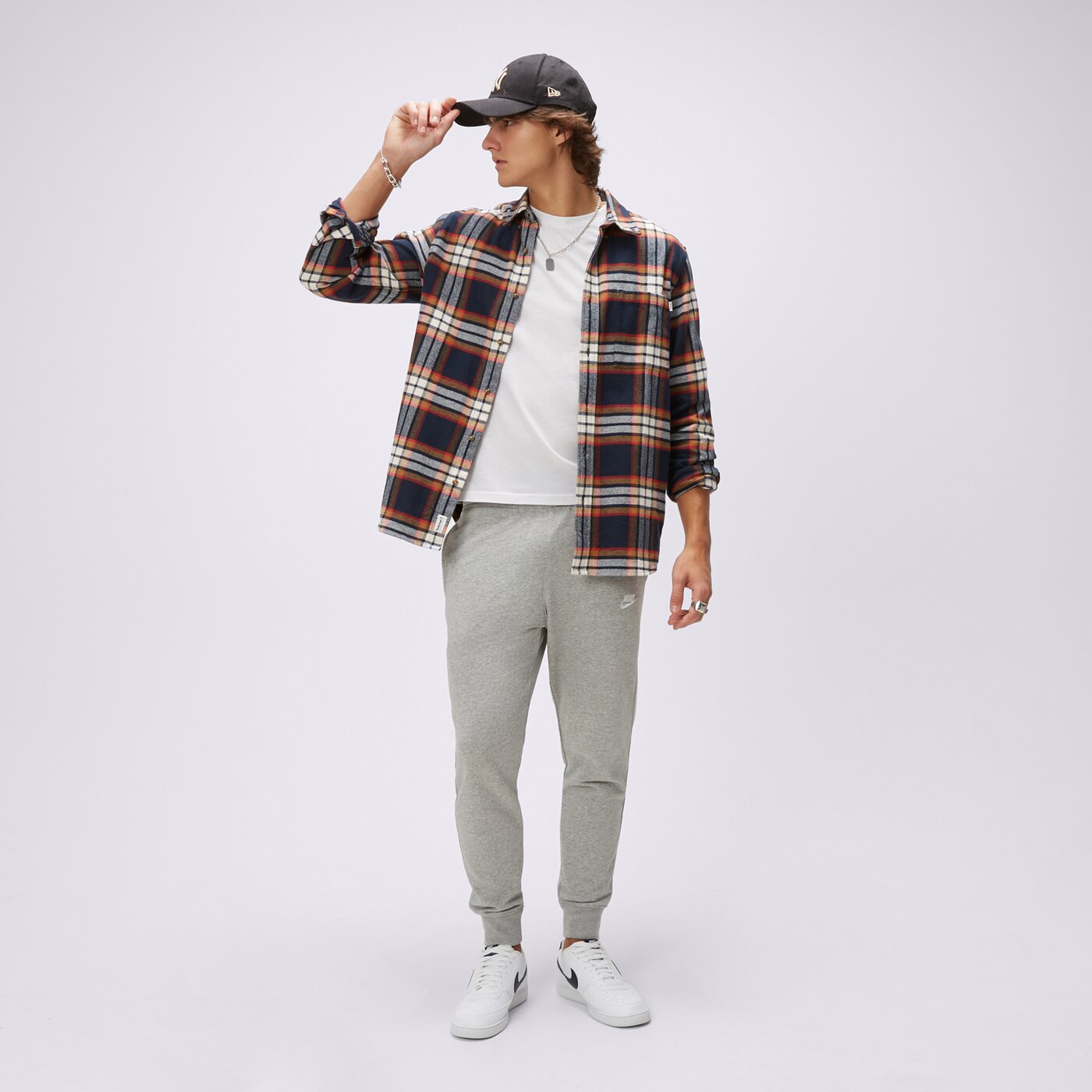 Мъжки панталони NIKE ПАНТАЛОНИ M NSW CLUB JGGR FT bv2679-063 цвят сив