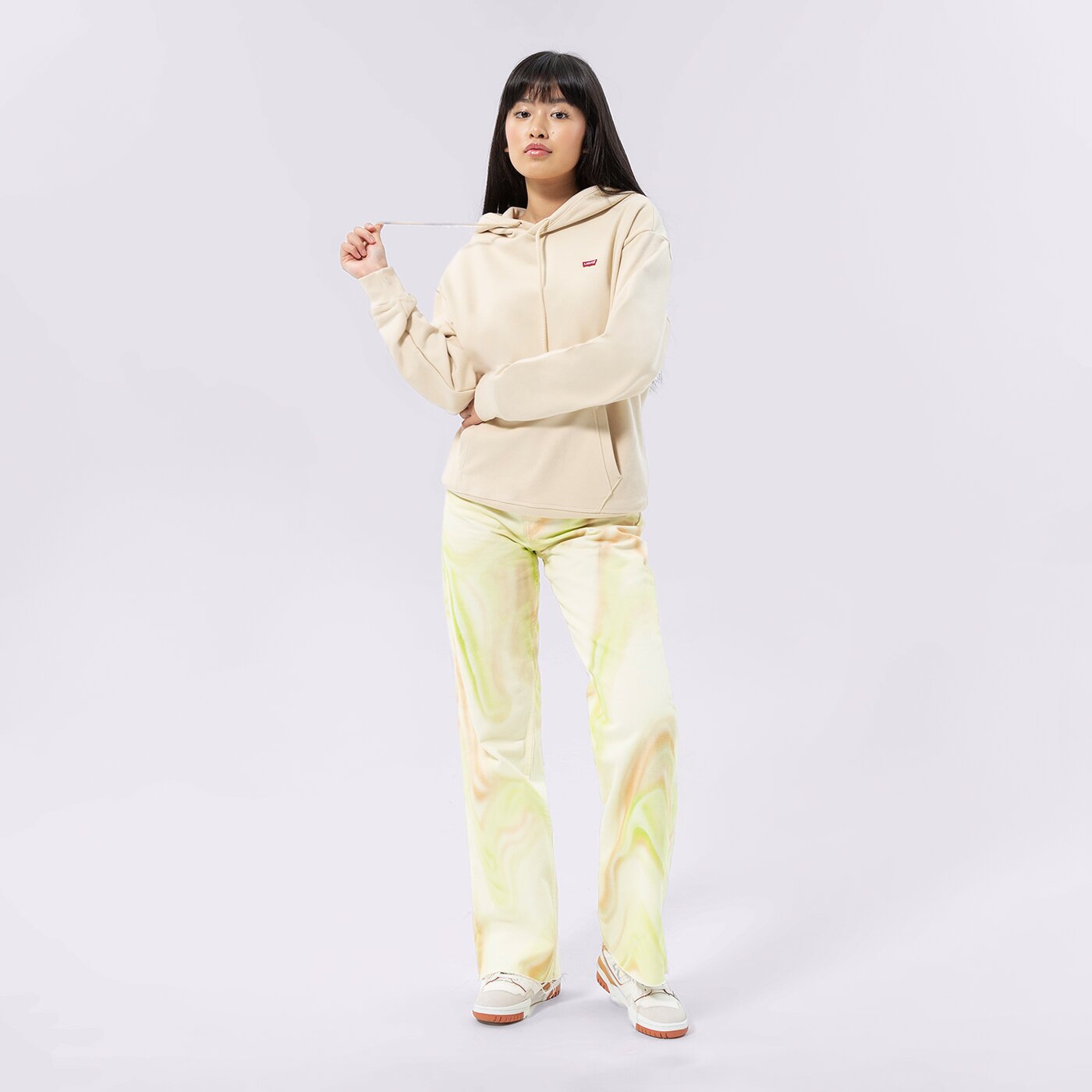 Дамски суичър LEVI'S СУИТЧЪР С КАЧУЛКА STANDARD HOODIE 24693-0035 цвят бежов