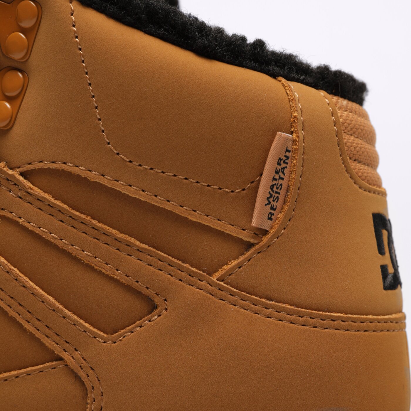 Мъжки зимни обувки DC PURE HIGH-TOP WC WNT adys400047wea цвят бежов