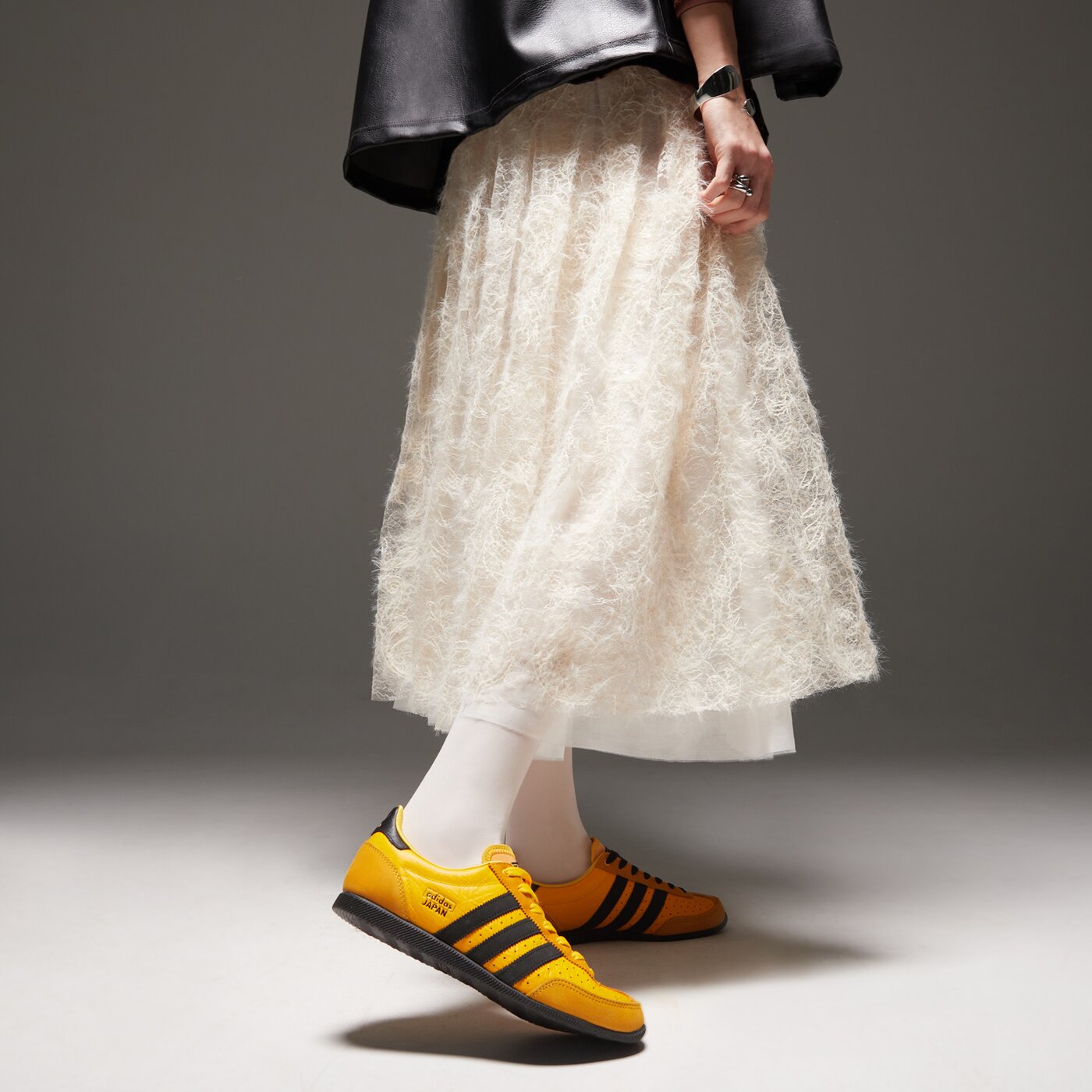 Дамски маратонки ADIDAS JAPAN W ji2665 цвят жълт