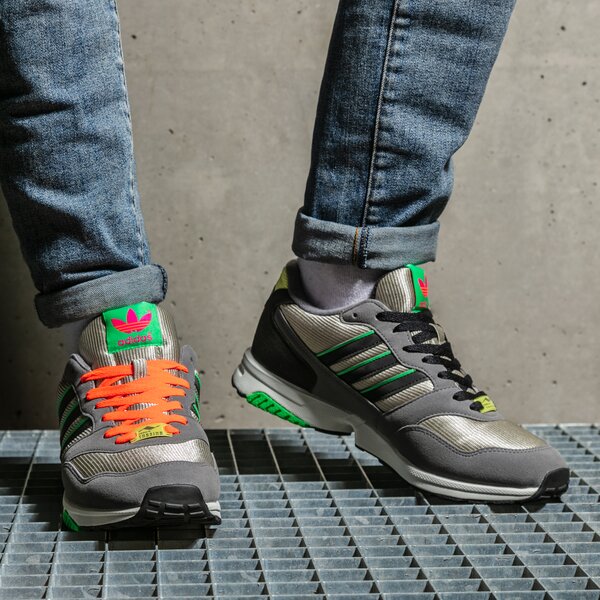 Мъжки маратонки ADIDAS ZX 1000 C h02138 цвят черен