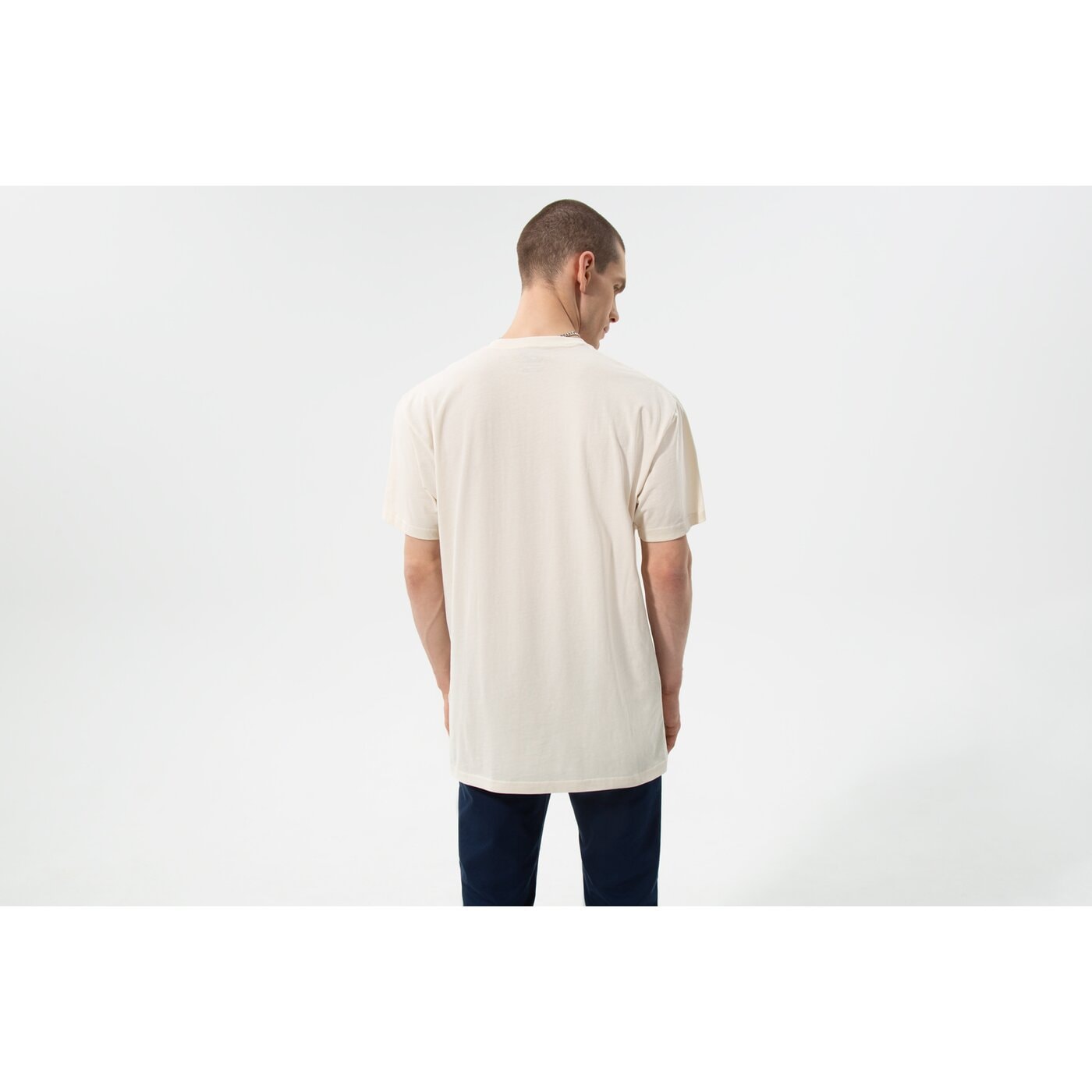 Мъжка тениска VANS ТЕНИСКА MN LEFT CHEST LOGO TEE ANTIQUE WHITE vn0a3cze3ks1 цвят бежов