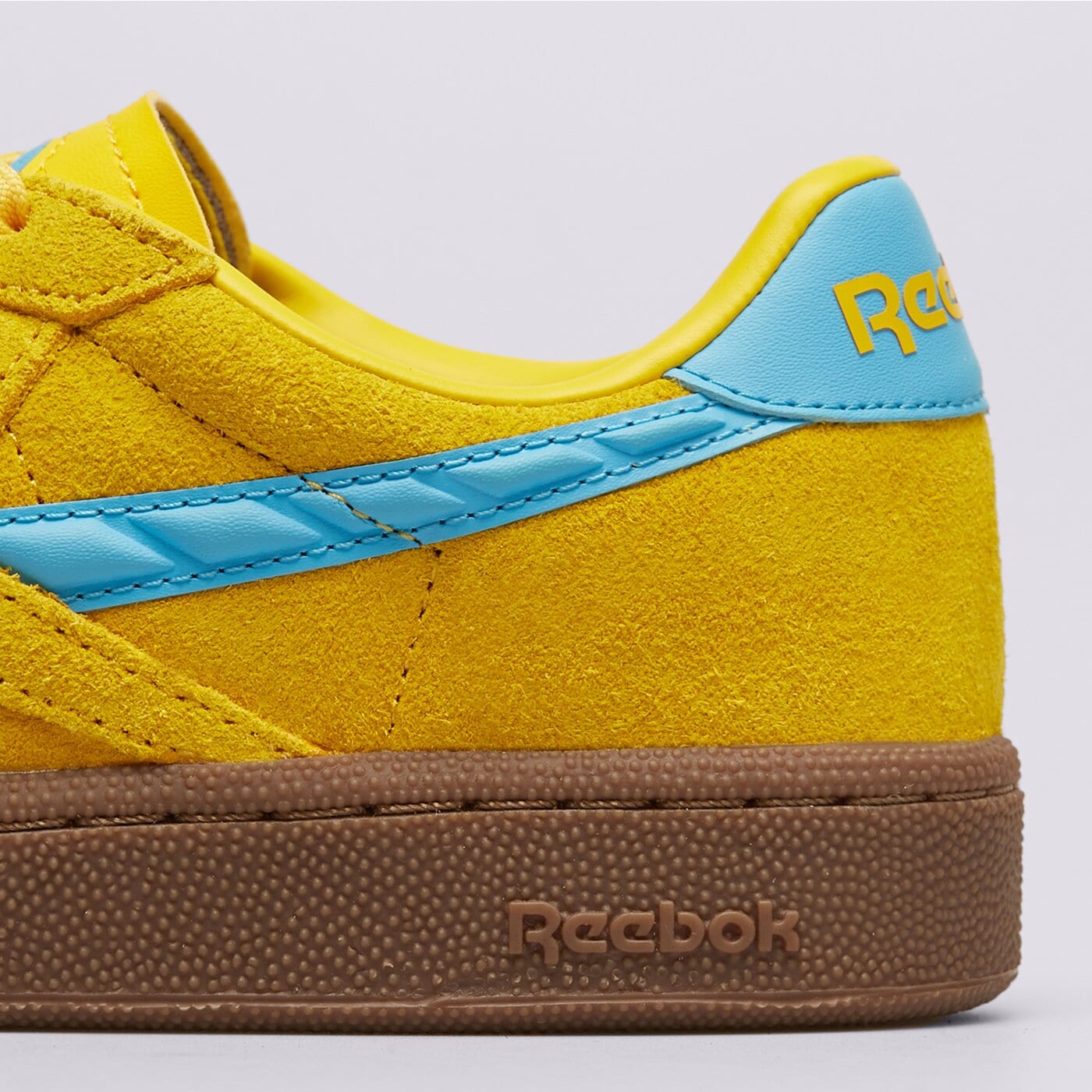 Дамски маратонки REEBOK CLUB C GROUNDS UK 100229525 цвят жълт