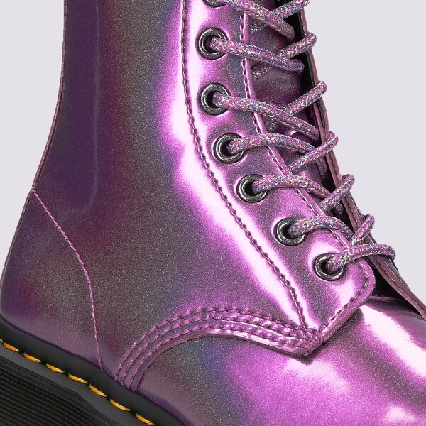 Дамски боти DR. MARTENS VEGAN 1460 PASCAL  26224650 цвят розов