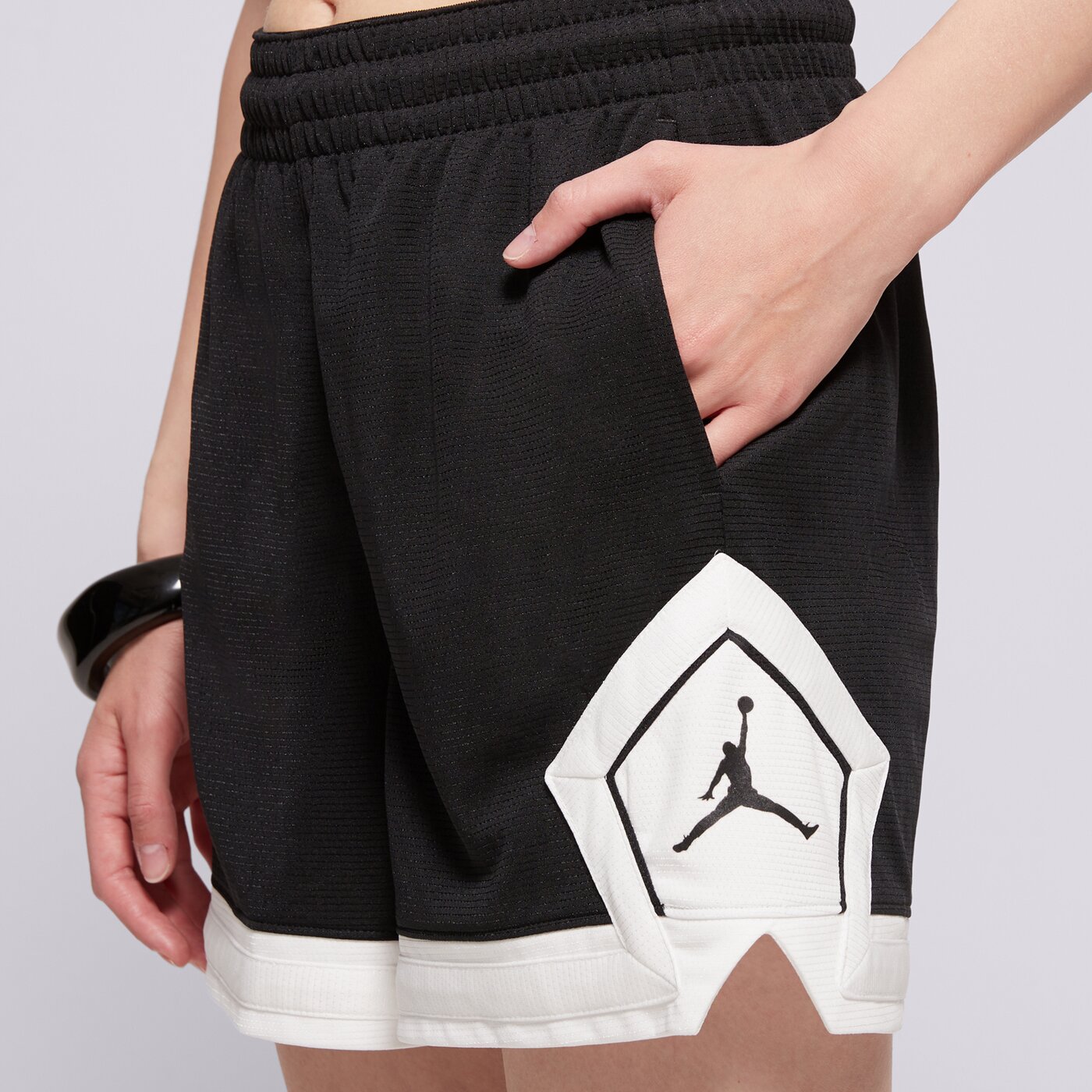 Дамски къси панталони ШОРТИ W JORDAN SPT DMND SHORT 4" BLACK/WHITE/WHITE/BLACK fn5134-010 цвят черен