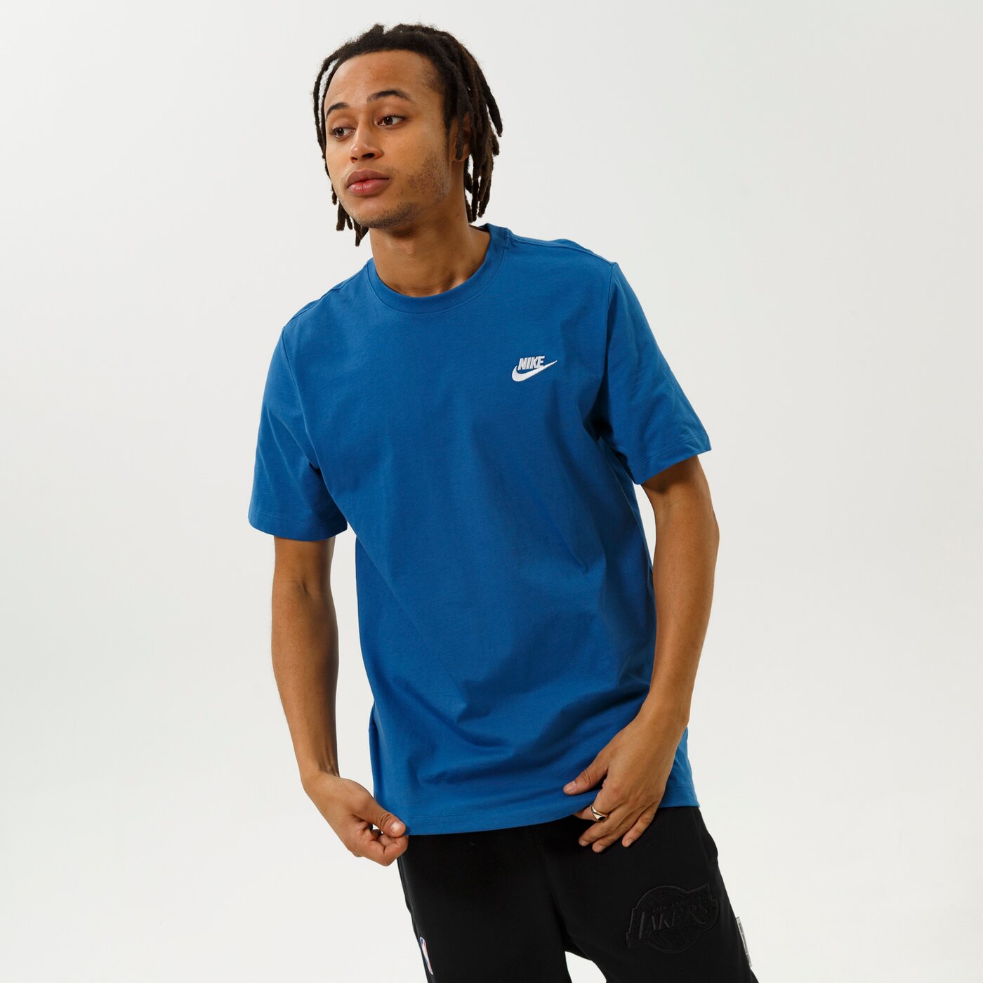 Мъжка тениска NIKE ТЕНИСКА SPORTSWEAR CLUB ar4997-407 цвят син