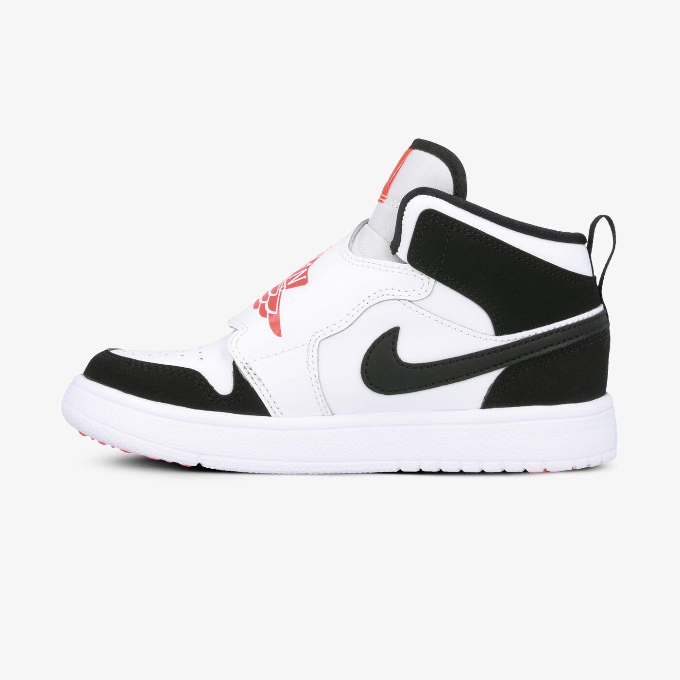 Детски маратонки SKY 1 JORDAN bq7197-101 цвят бял