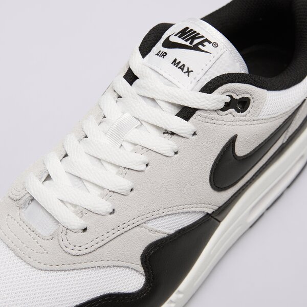 Мъжки маратонки NIKE AIR MAX 1 ESS fz5808-102 цвят бял