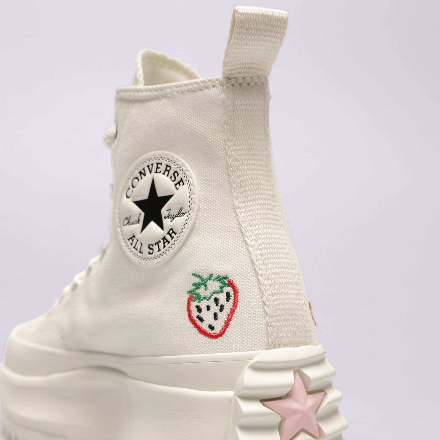 Дамски маратонки CONVERSE RUN STAR HIKE a03560c цвят бял